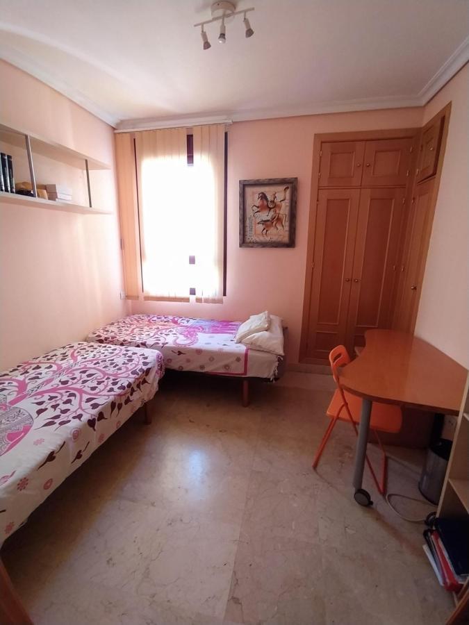 Apartament Edificio Trovador Sewilla Zewnętrze zdjęcie